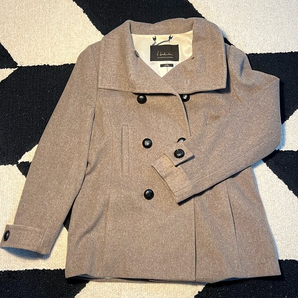 Babaton Jackets & Blazers - Babaton Wool Coat